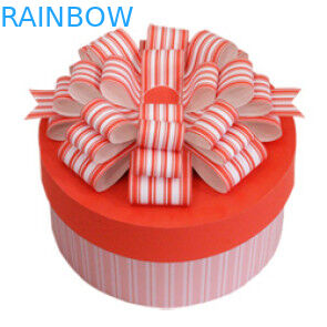 Xi lanh giấy - Hộp quà tặng có hình màu hồng cho bánh sinh nhật