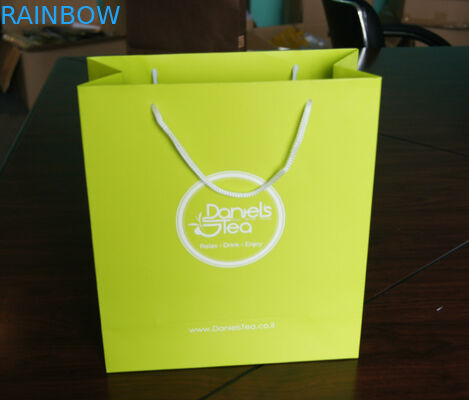 Túi giấy kraft xanh được thiết kế riêng