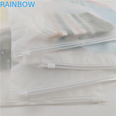 Nhà máy bán buôn nhựa trong suốt áo sơ mi quần áo bao bì túi với kéo kéo và móc
