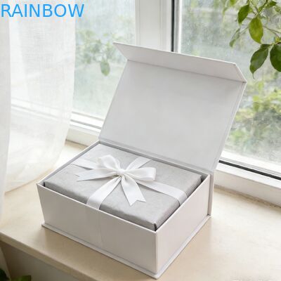 Ước tính sang trọng Biodegradable 350g Độ dày Thẻ giấy giấy hộp đóng gói thư mục cho áo khoác giày giày quần áo vận chuyển quà tặng