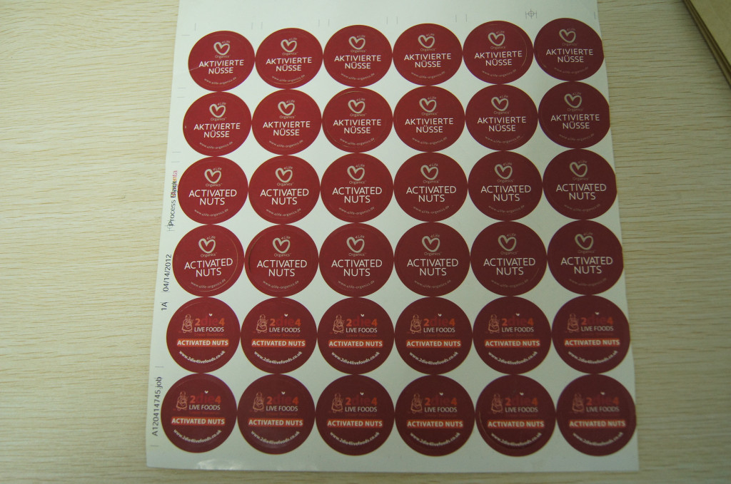 Bao bì giấy tròn co lại, Nhãn dán dính cho các loại hạt