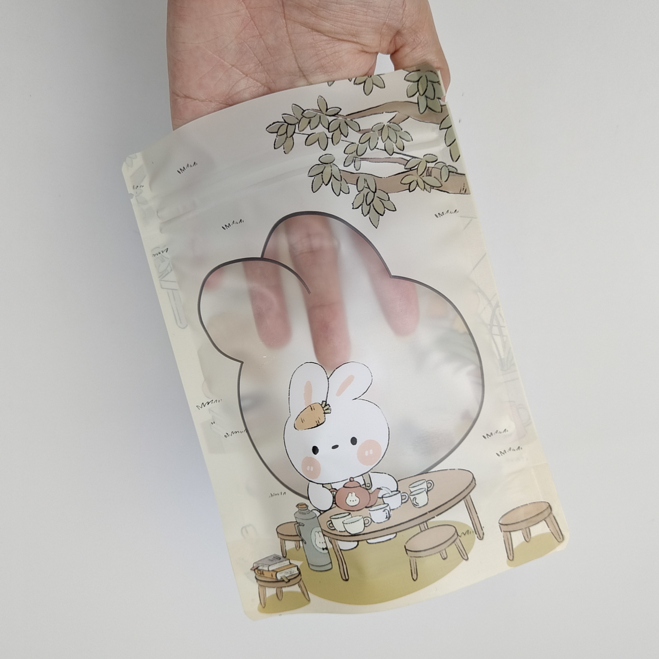 Chất in nhiệt bằng nhựa tùy chỉnh Chất chứa thực phẩm cho thú cưng Ziplock Bags Stand Up Pocket 250g Chiếc túi Mylar chống mùi có thể mở lại