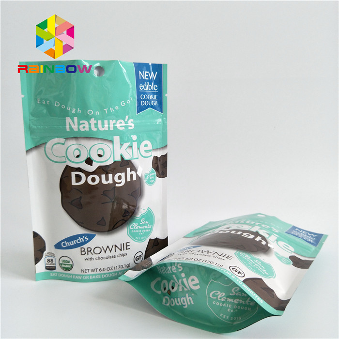 Thùng đóng gói đồ ăn nhẹ có kích thước nhỏ với tay cầm cửa niêm phong tùy chỉnh màu sắc