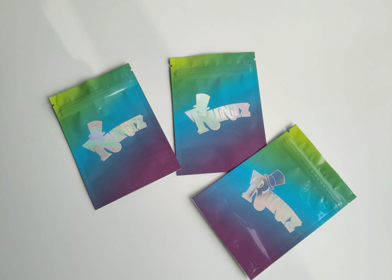 Mylar Hologram Aluminium Aluminium Stand Up Bag Runtz Bag 100 Micron Độ dày cho thực phẩm