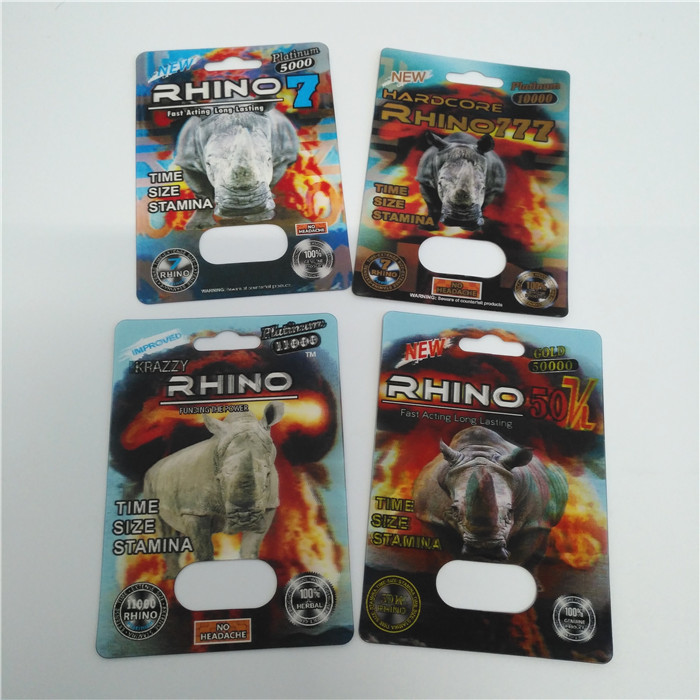 Thẻ vàng 3D Rhino 285K 8,9x12cm 0,6mm PET một lỗ