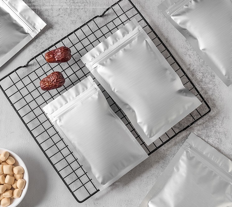 Túi trà nhỏ Zipper Foil Mylar Ba bên Túi niêm phong có mùi Bằng chứng tùy chỉnh In