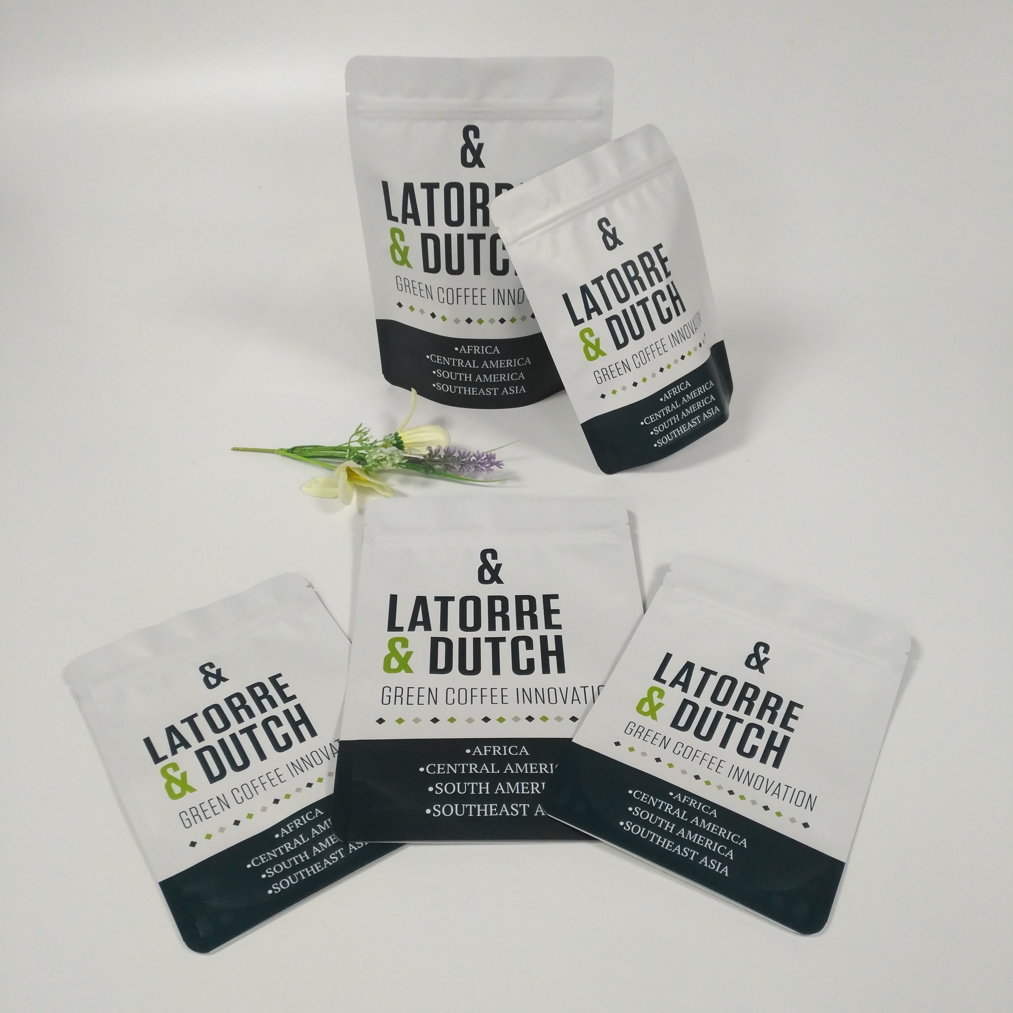 Bề mặt bóng 110 Micron Bao bì Túi đựng thức ăn nhẹ Giấy nhôm CMYK