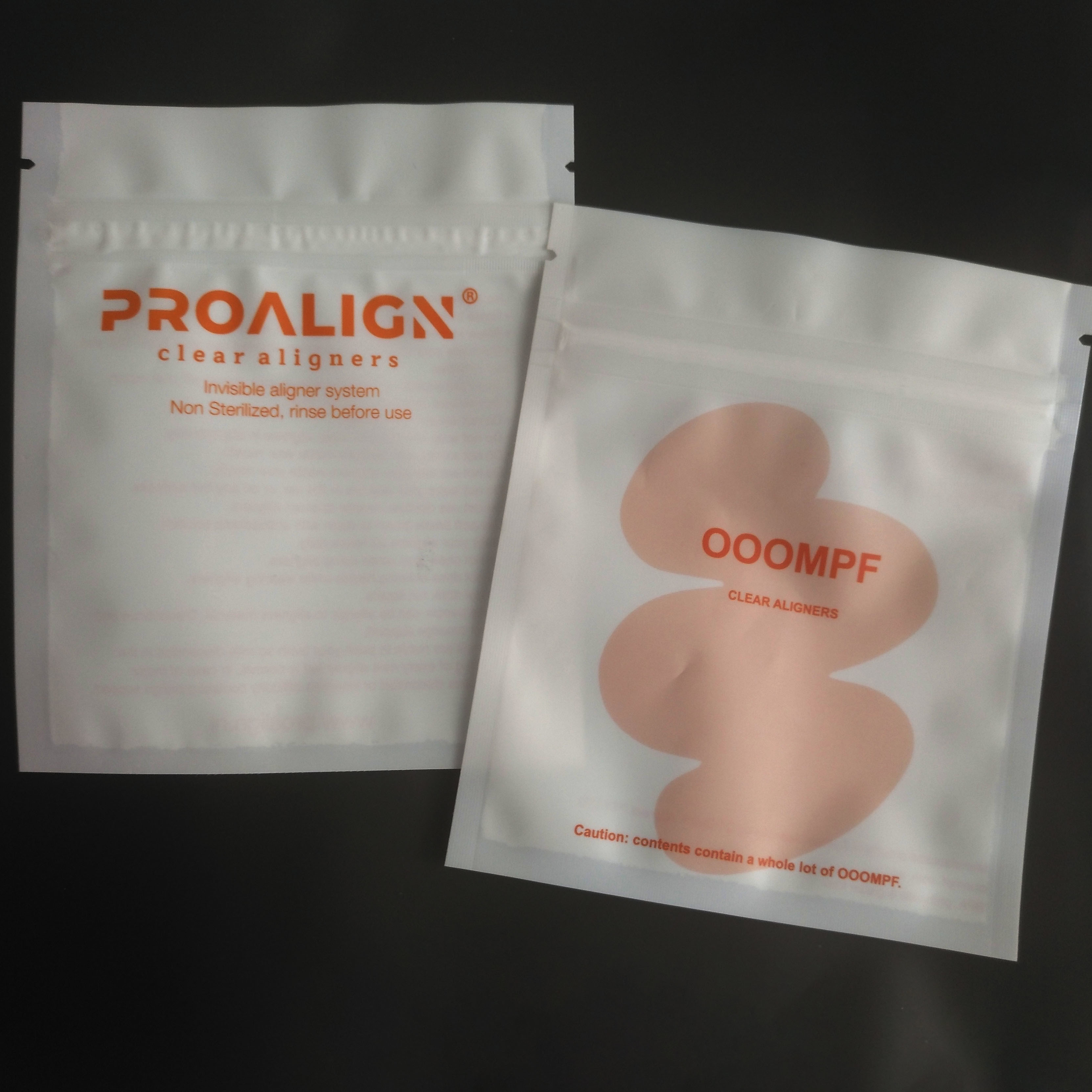 MOPP Vmpet Nhựa Zip Lock Bao bì Răng Mờ Rõ ràng Căn chỉnh ISO