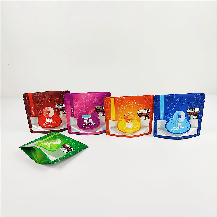 3.SA8000 QS CBD in ống đồng Túi chống mùi 100mic Matte Clear Mylar Túi