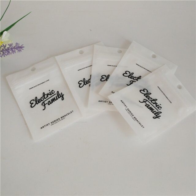 Bao bì túi nhựa PET NY 200mic CMYK SGS VMPET cho vòng đeo tai