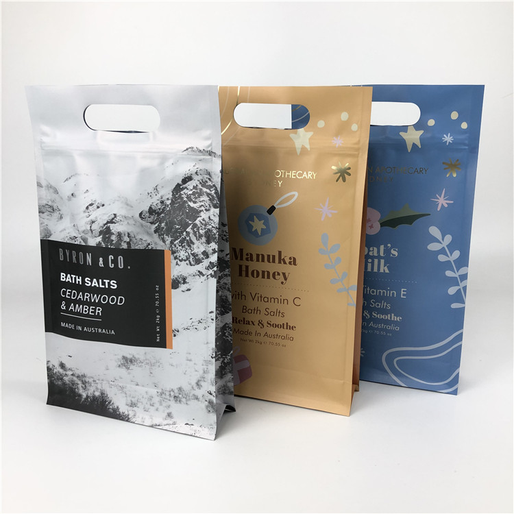 Túi đựng thực phẩm có khóa ZIp đáy phẳng có tay cầm cho bao bì tẩy tế bào chết toàn thân